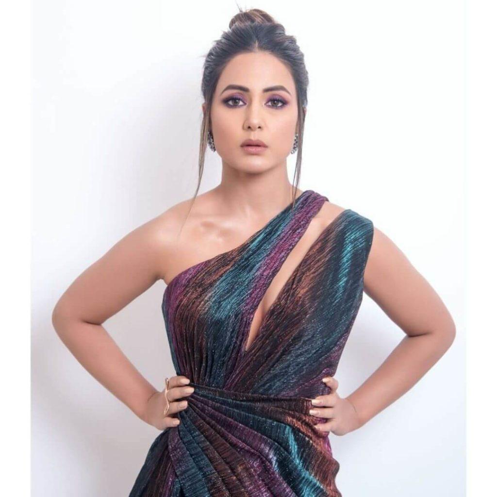 Hina khan Wiki, Age, Boyfriend, Family, Weight, Height