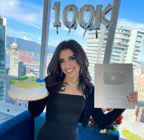 Gal Akbari Wiki: Age, Husband, Net Worth, Height, Biography, Family