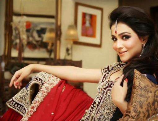 Humaima Malik Age Height Weight Education Family Parents