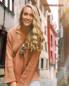 Cassie De Pecol  Bio, Age, Net Worth (2023), Bf, Family