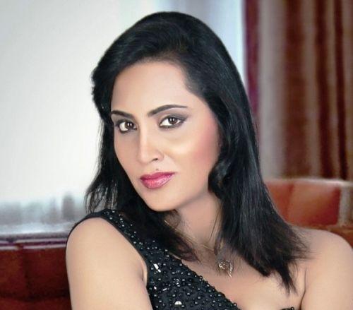 Arshi Khan Height Weight Age Boyfriend Husband Family