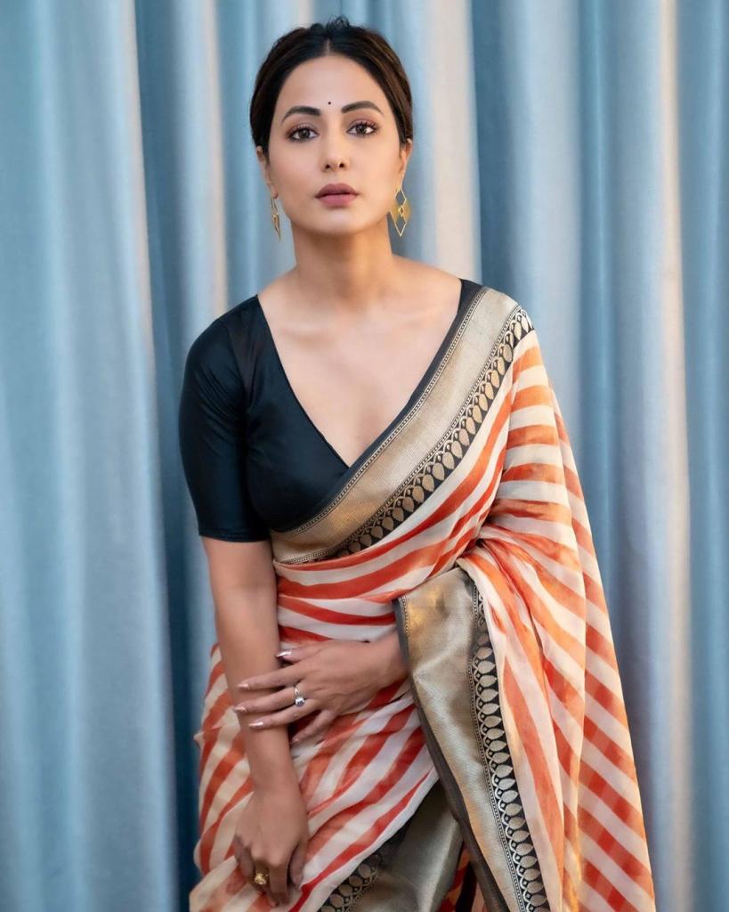 Hina Khan looks gorgeous in these Saree photos: Check it