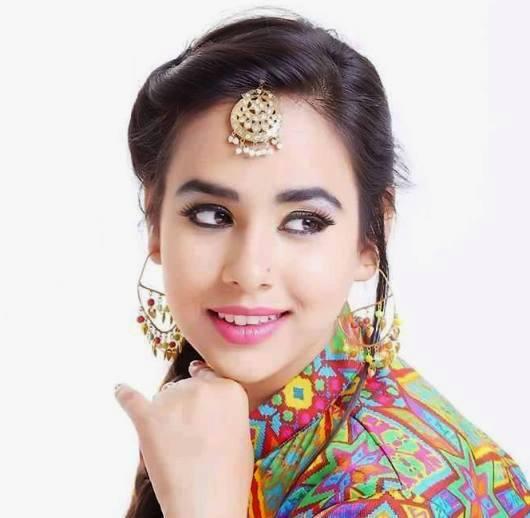 Sunanda Sharma Singer Height Weight Age Affairs Biography