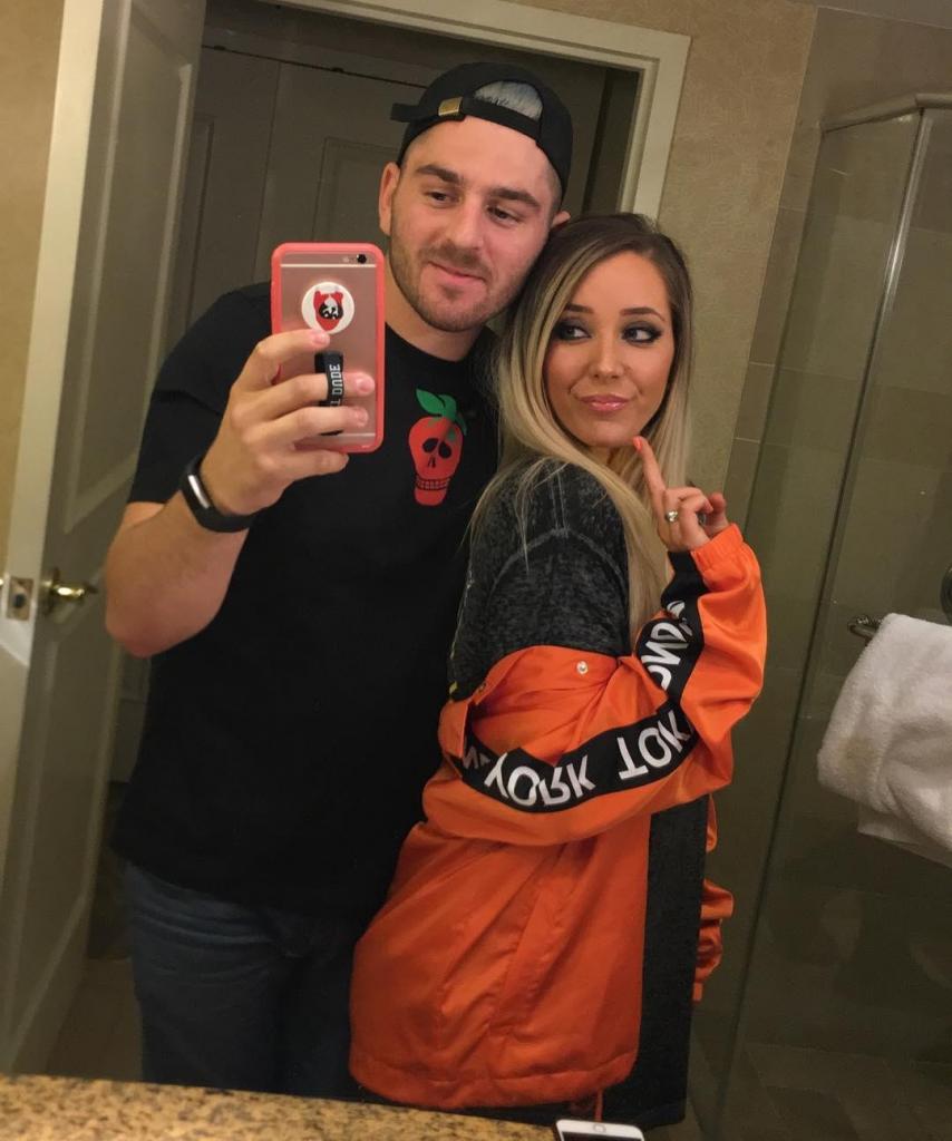 Is Jenna Marbles Married? All the Latest on the YouTuber's