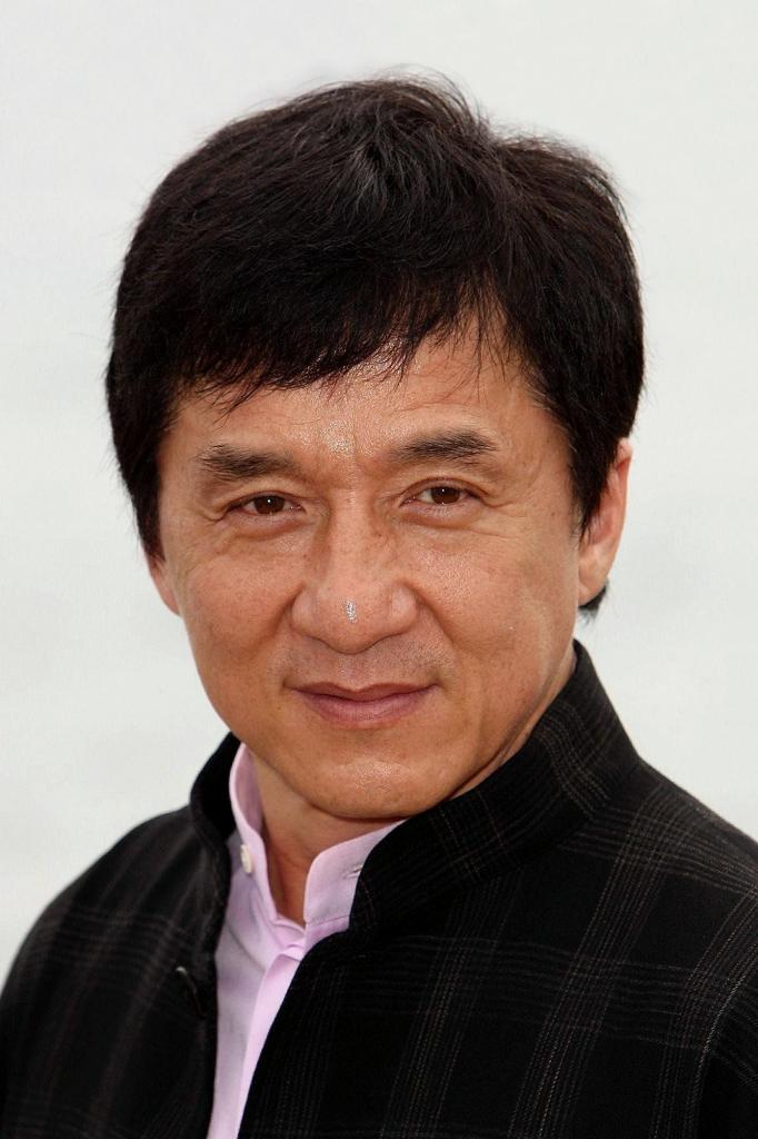 Jackie Chan - Age, Height, Wife, Girlfriend, House, Songs, Movies