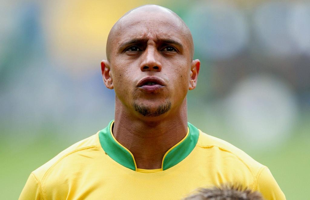 Sport Analytics and the magic goal of Roberto Carlos