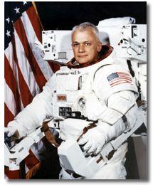 Astronaut Bio Bruce McCandless II