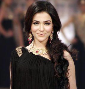 Humaima Malik Age Height Weight Education Family Parents