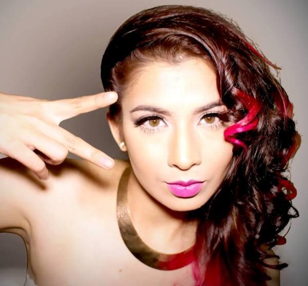 Jasmine Sandlas Singer Height Weight Age Biography More