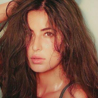 Katrina Kaif Online KatrinaKaifFB Twitter