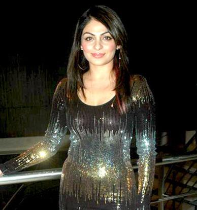 Neeru Bajwa Wikipedia