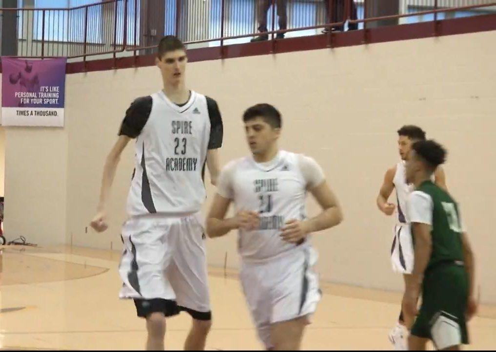 The Inside Story Of Robert Bobroczky The 7ft 7in 16yearold