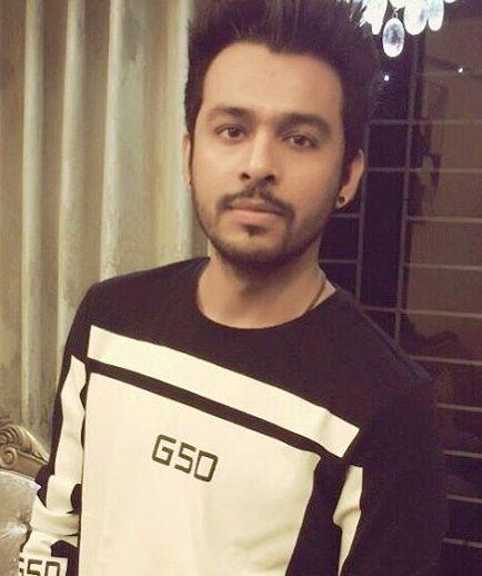 Tony Kakkar Height Weight Age Affairs Family Biography More