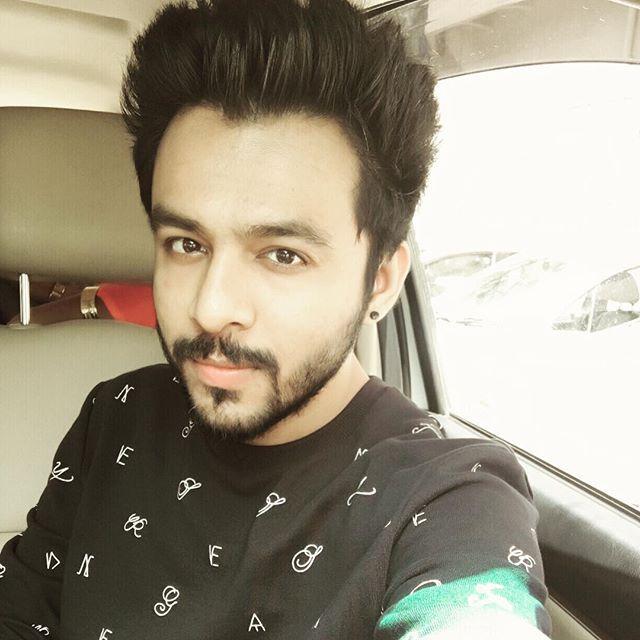 Tony Kakkar Pics Photos Latest Images HD Wallpapers 2017 Mazale